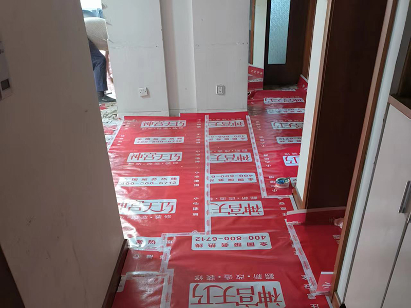 客廳屏風(fēng)隔斷玄關(guān)柜裝修，現(xiàn)在流行這樣裝實(shí)用又好看！(圖1)