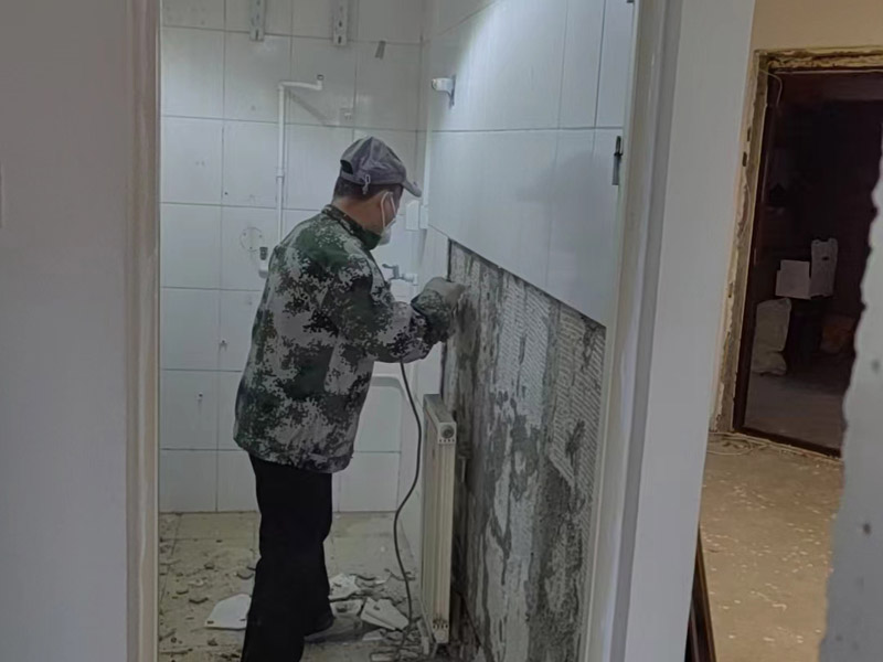 衛生間漏水在瓷磚上面能做防水嗎